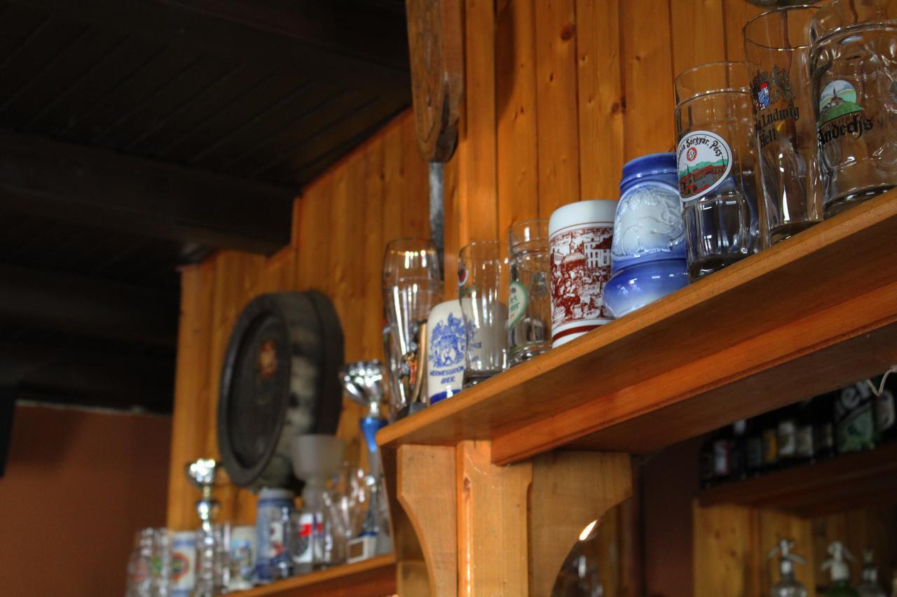 Gilde Panzio Bed and Breakfast Pilisvörösvár Eksteriør billede