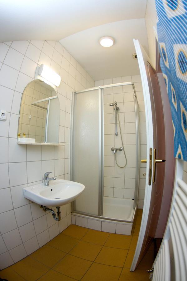 Gilde Panzio Bed and Breakfast Pilisvörösvár Eksteriør billede